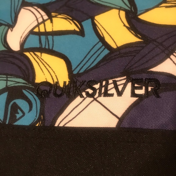 Quicksilver Backpack New - Picture 3 of 9